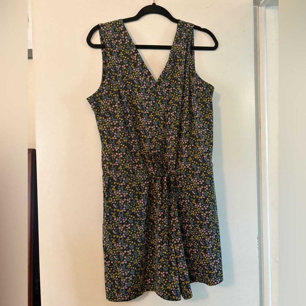 Toad & Co V-Neck Sleeveless romper